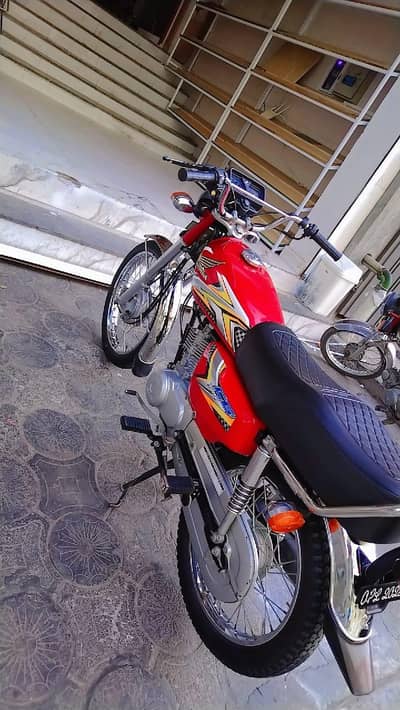Honda 125     25 model