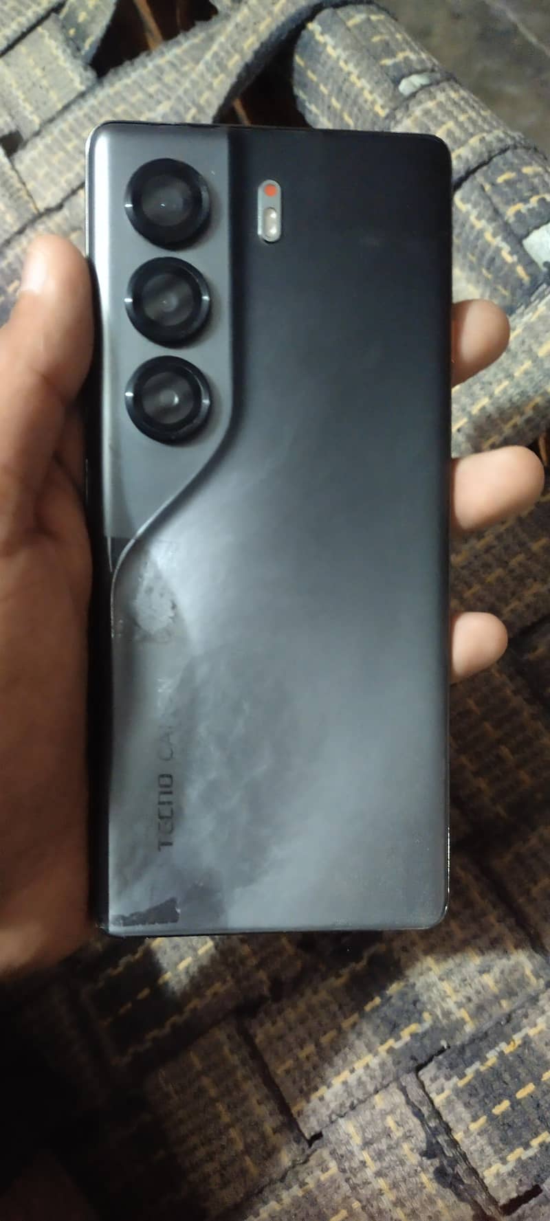 Tecno CAMON 40 Pro 0