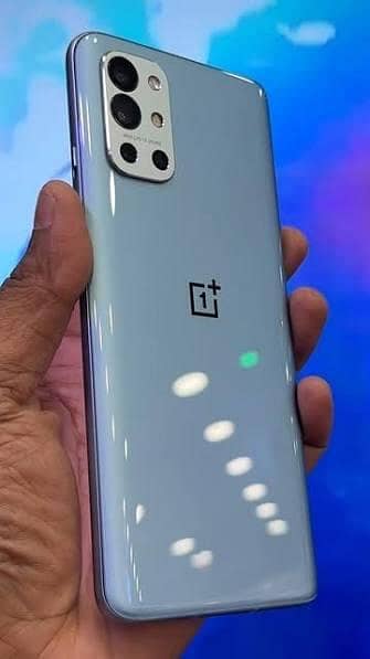 One Plus 9R 1