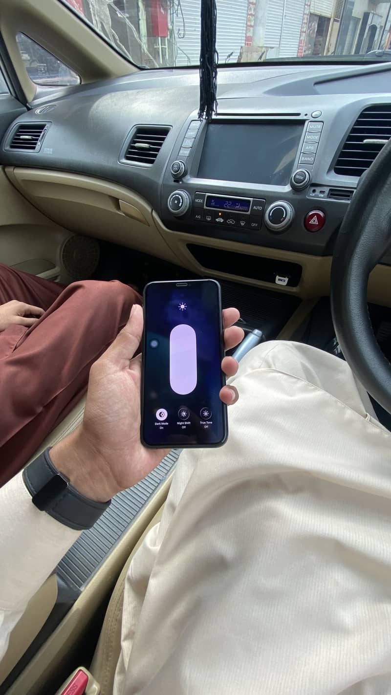 iphone 11 pro 3