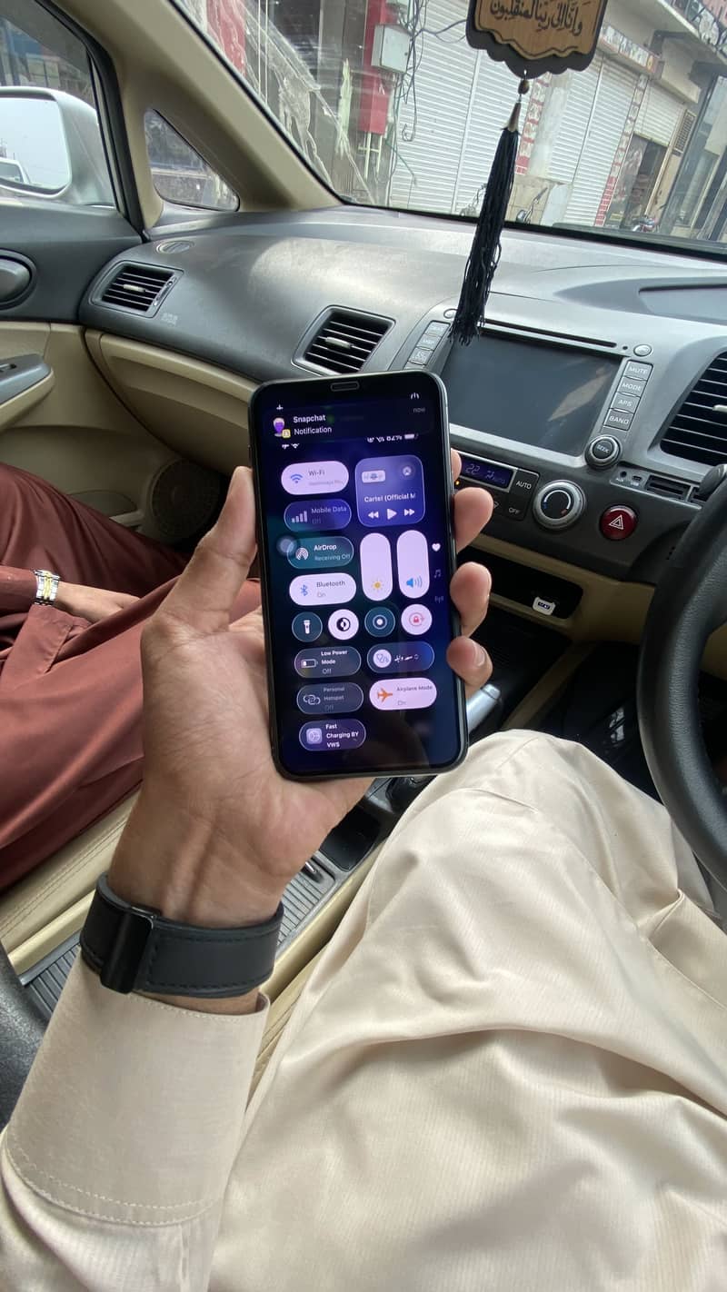 iphone 11 pro 5