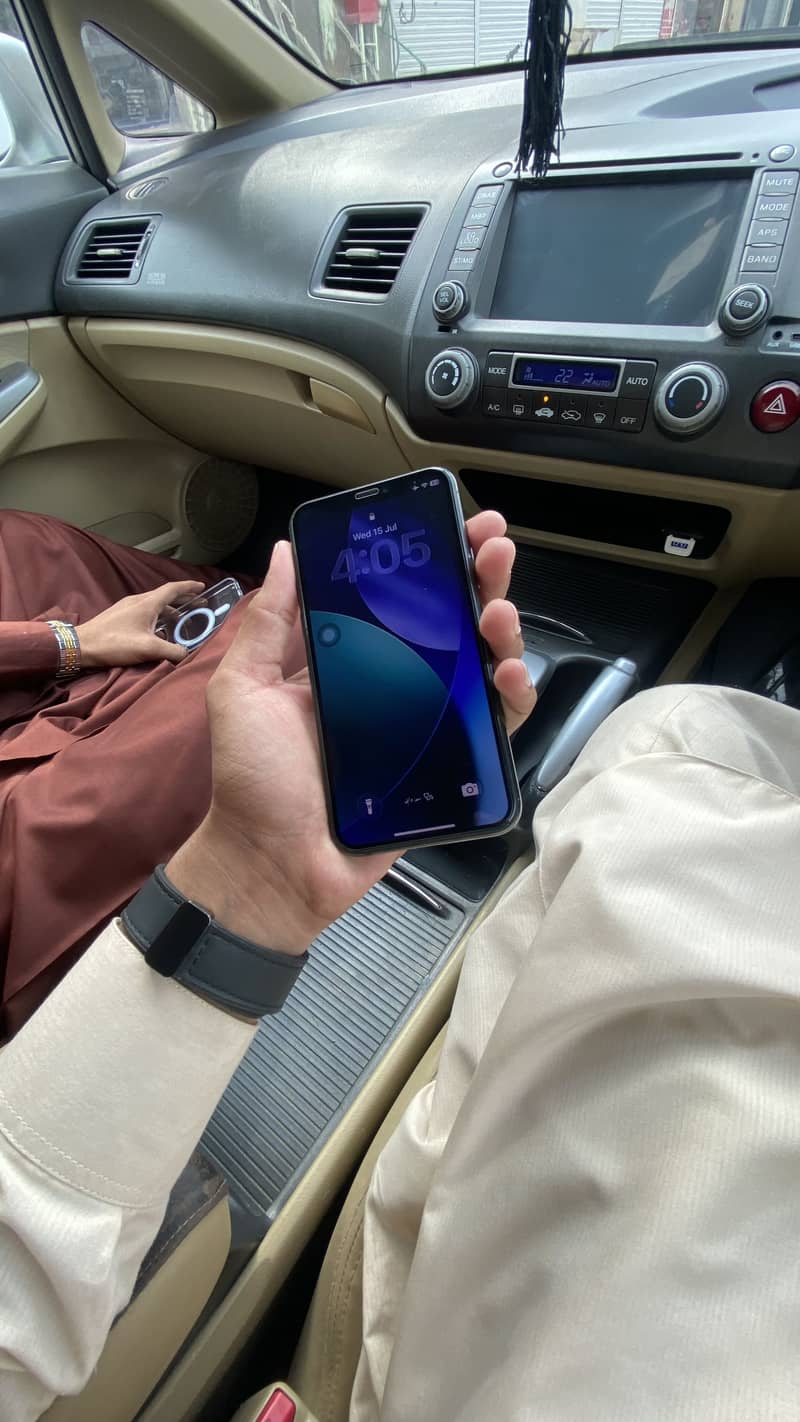 iphone 11 pro 8