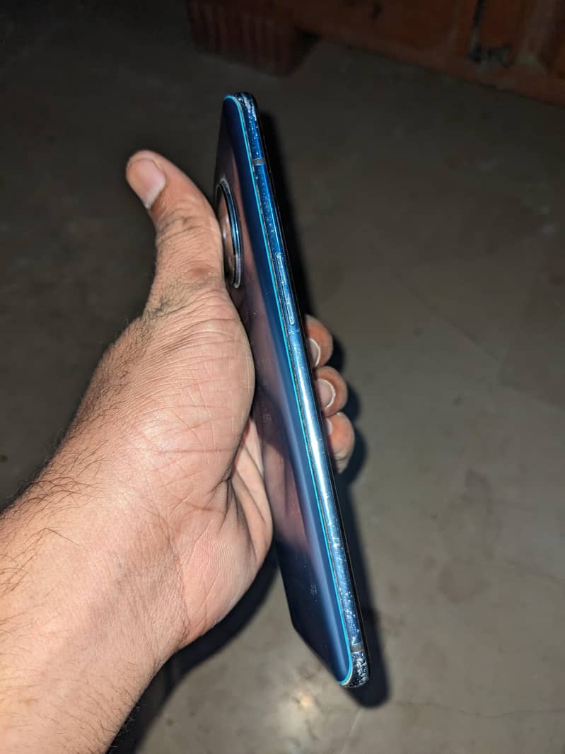 One Plus 7T 4