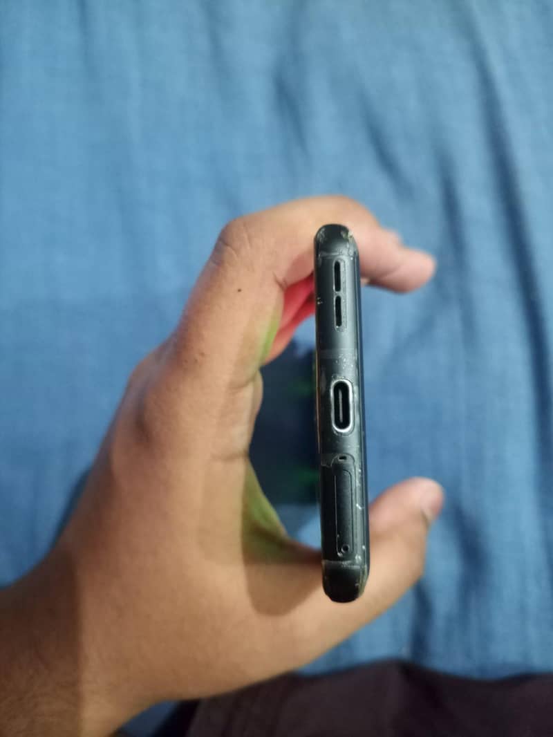 One Plus 10 Pro 6