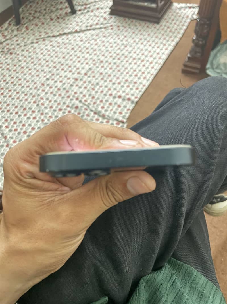 Iphone 13 3