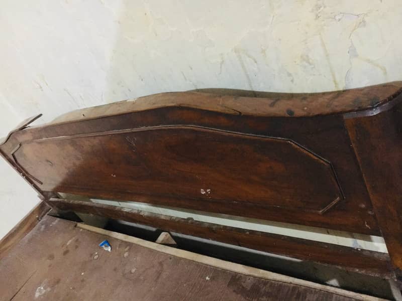 Full size double bed 3