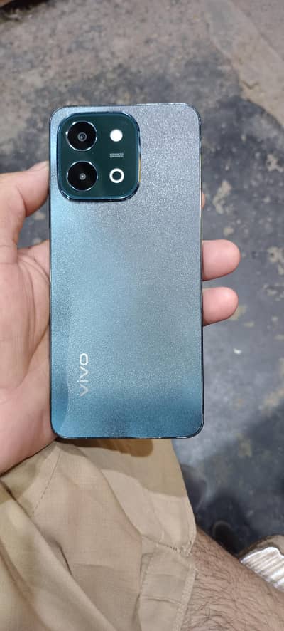Vivo Y28