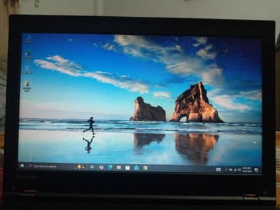 lenovo thinkpad laptop win10 pro installed