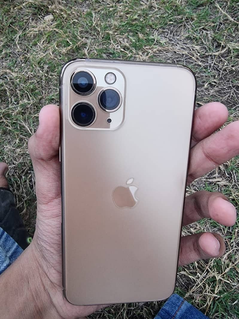 Iphone 11 Pro (NON) 0