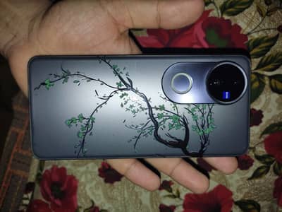 Vivo V50