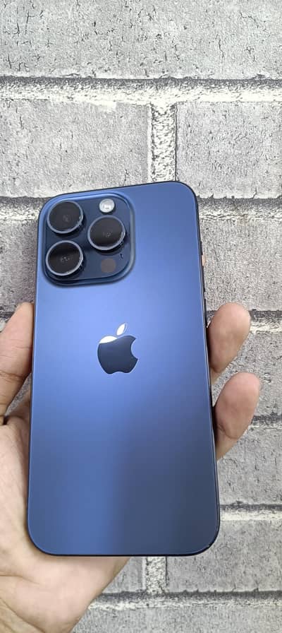 Apple iPhone 15 Pro