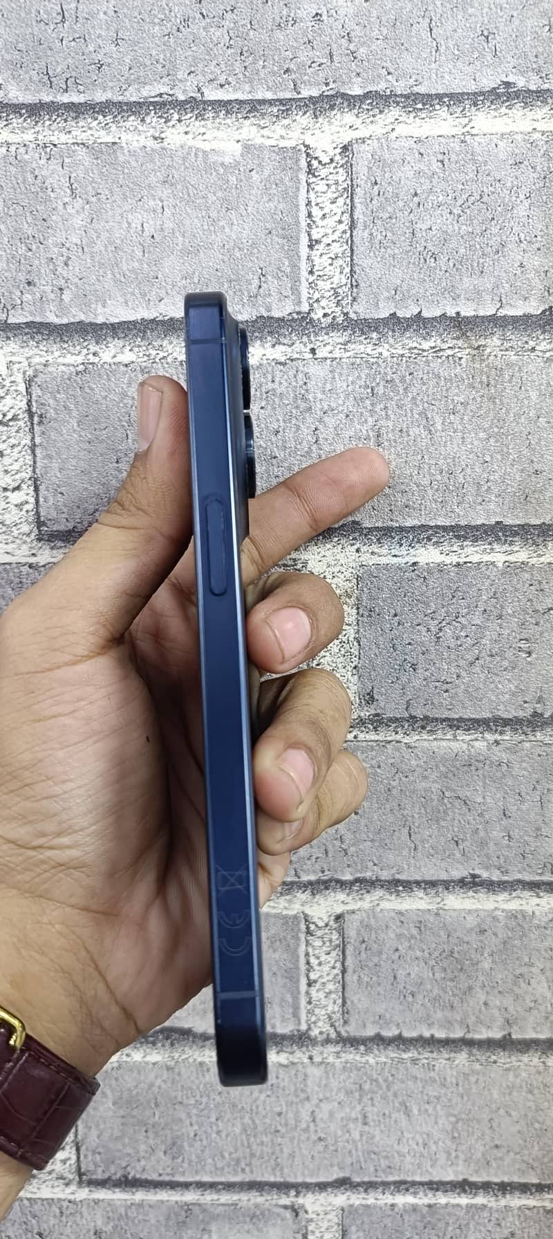 Apple iPhone 15 Pro 2
