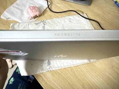 HP ELITEBOOK
