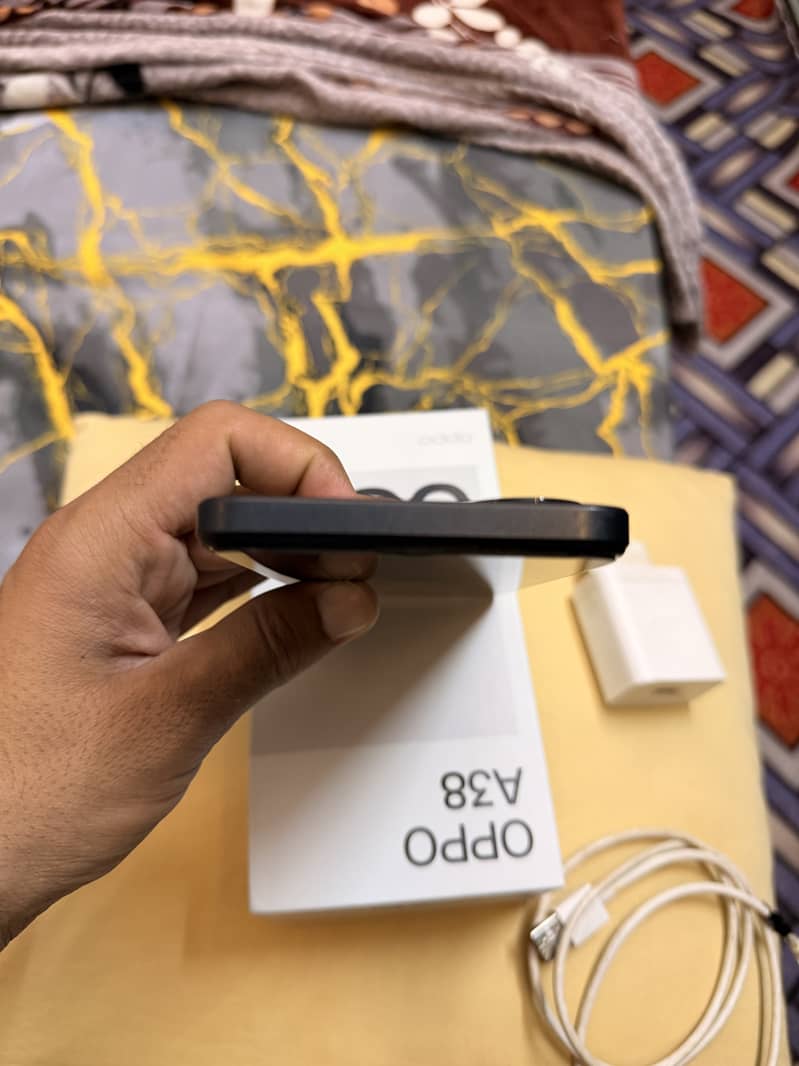 OPPO A38 1