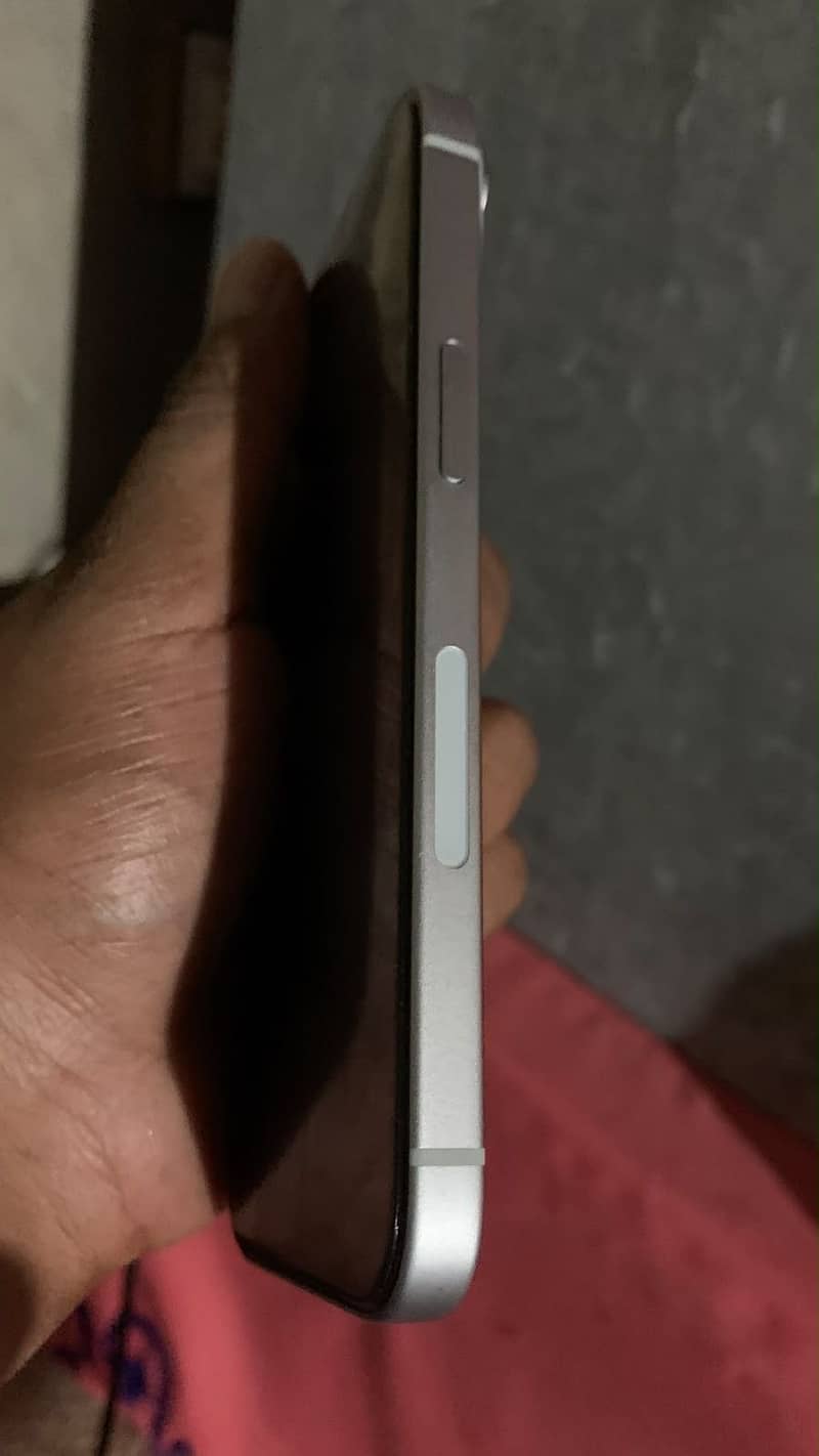 Iphone 15 With Box 3