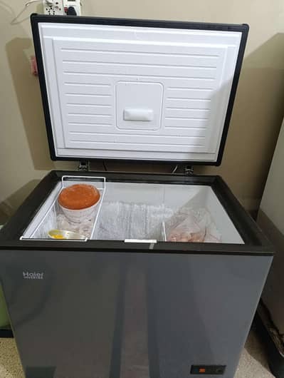 Haier Deep Freezer HDF-285 IG Inverter 285L Metallic Grey