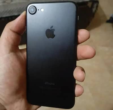 Apple iPhone 7 128gb PTA approved 03430421780