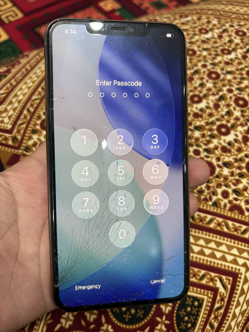 Apple Iphone 11 pro max 1