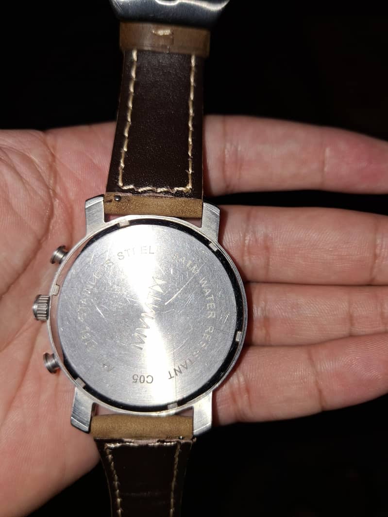 MVMT CHRONO 1