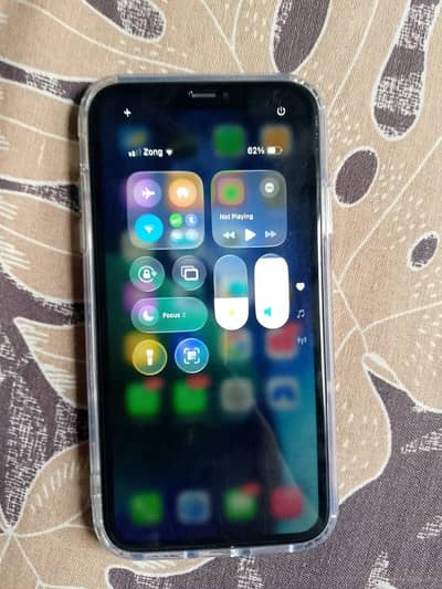 iPhone 11 (Sim time available) 128 FU exchange Google pixel and 1+