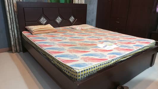 King size bed for sell