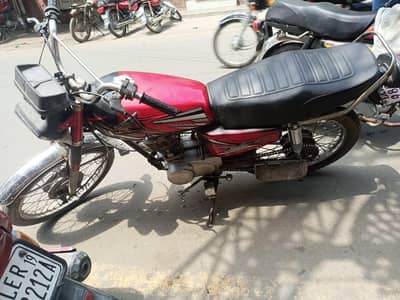 United 125 cc model 2014