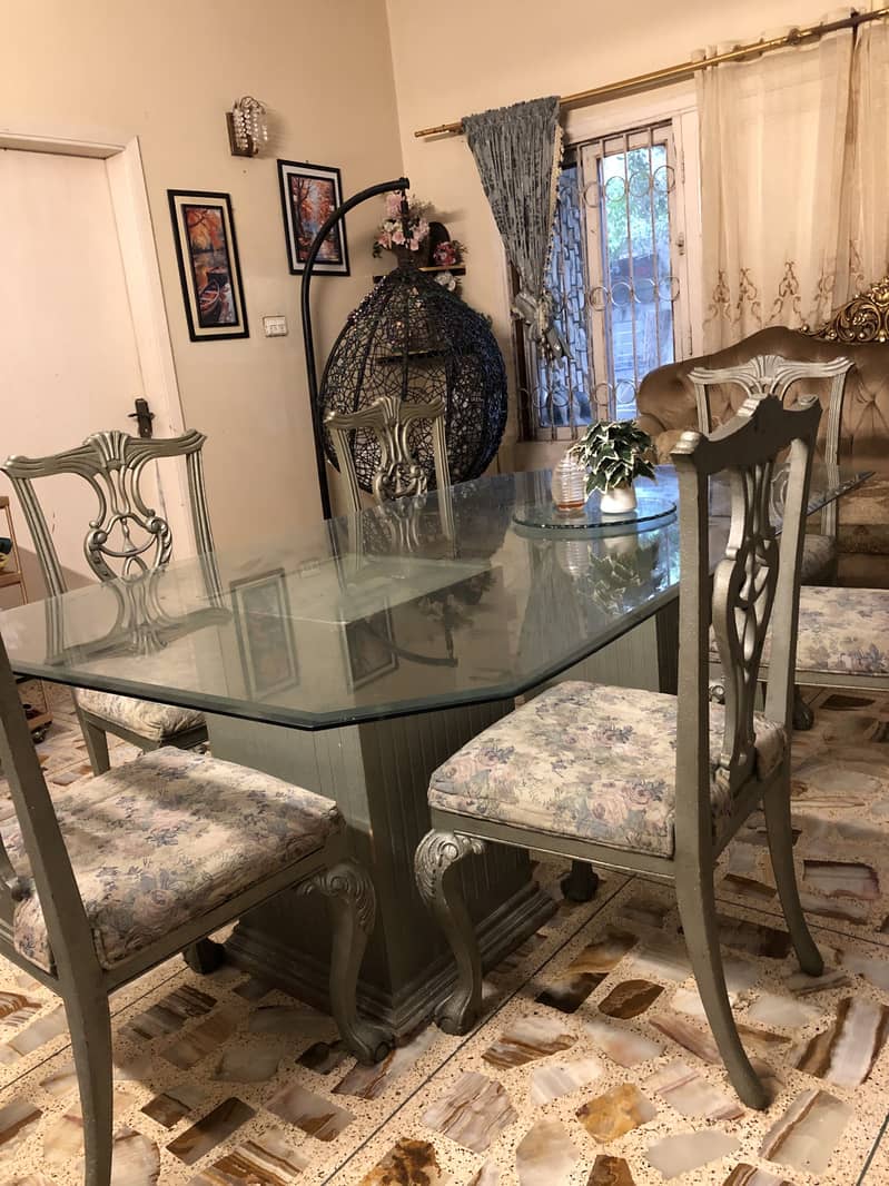 Dining table 3