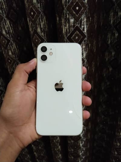 Apple iPhone 11 mobile phone for sale in jaranwala