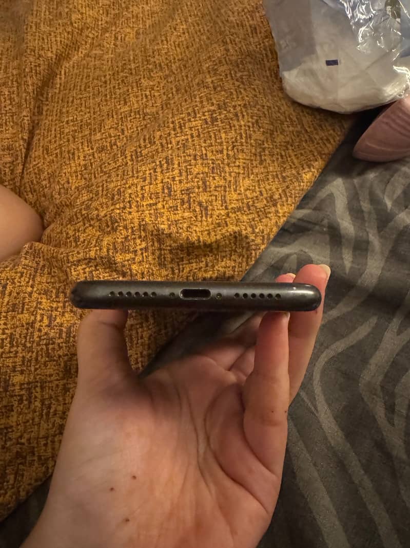 iphone 11 3