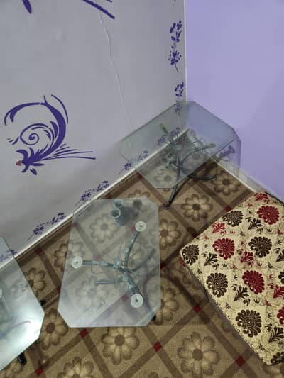 I'm selling 2 side tables and 1 center table