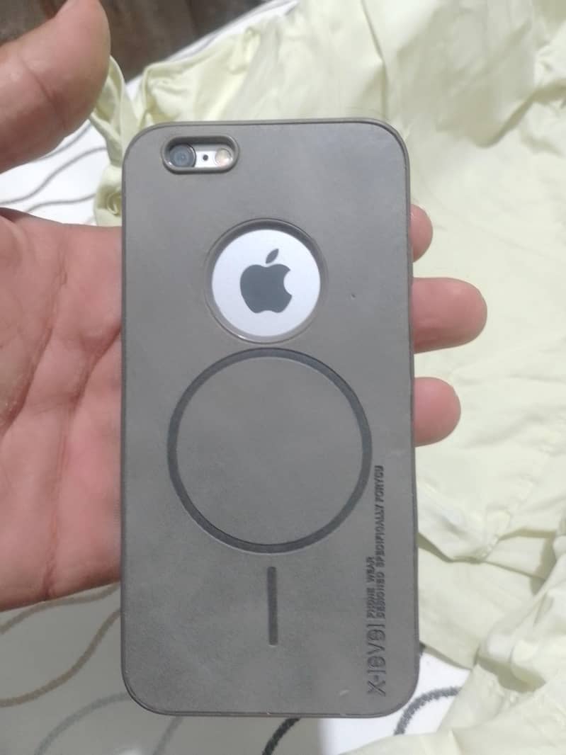 Apple iPhone 6 2