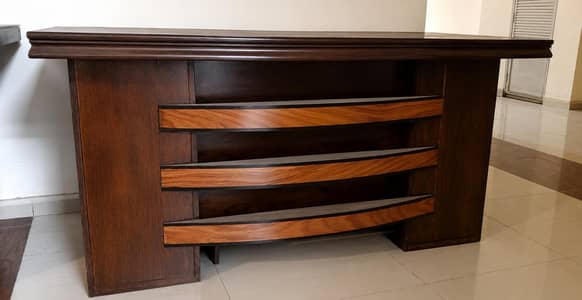 Executive Office Table | Wooden Computer Desk | Excellent Condition