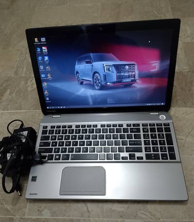 Toshiba Satellite P55-A5200,i5 (3rd  generation)