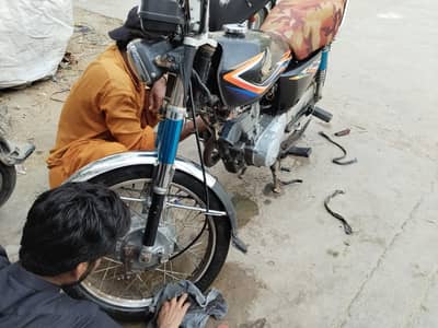 Honda 125 - 2018 model Reg 2017 Hyderabad  [Mobile] 03003792015