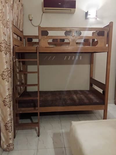bunk bed