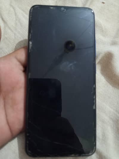 Realme C12