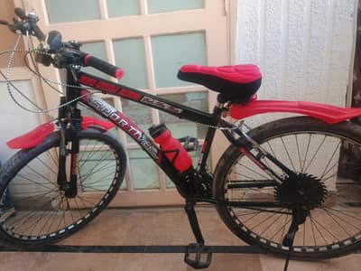 A good condition gear cycle