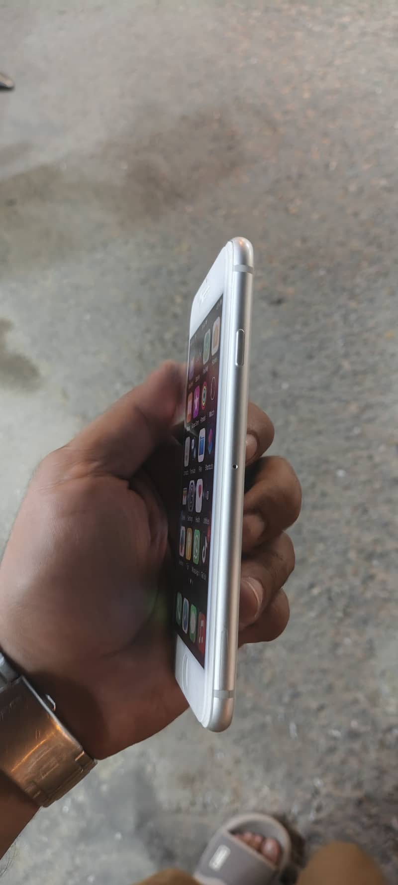 iPhone 8 2
