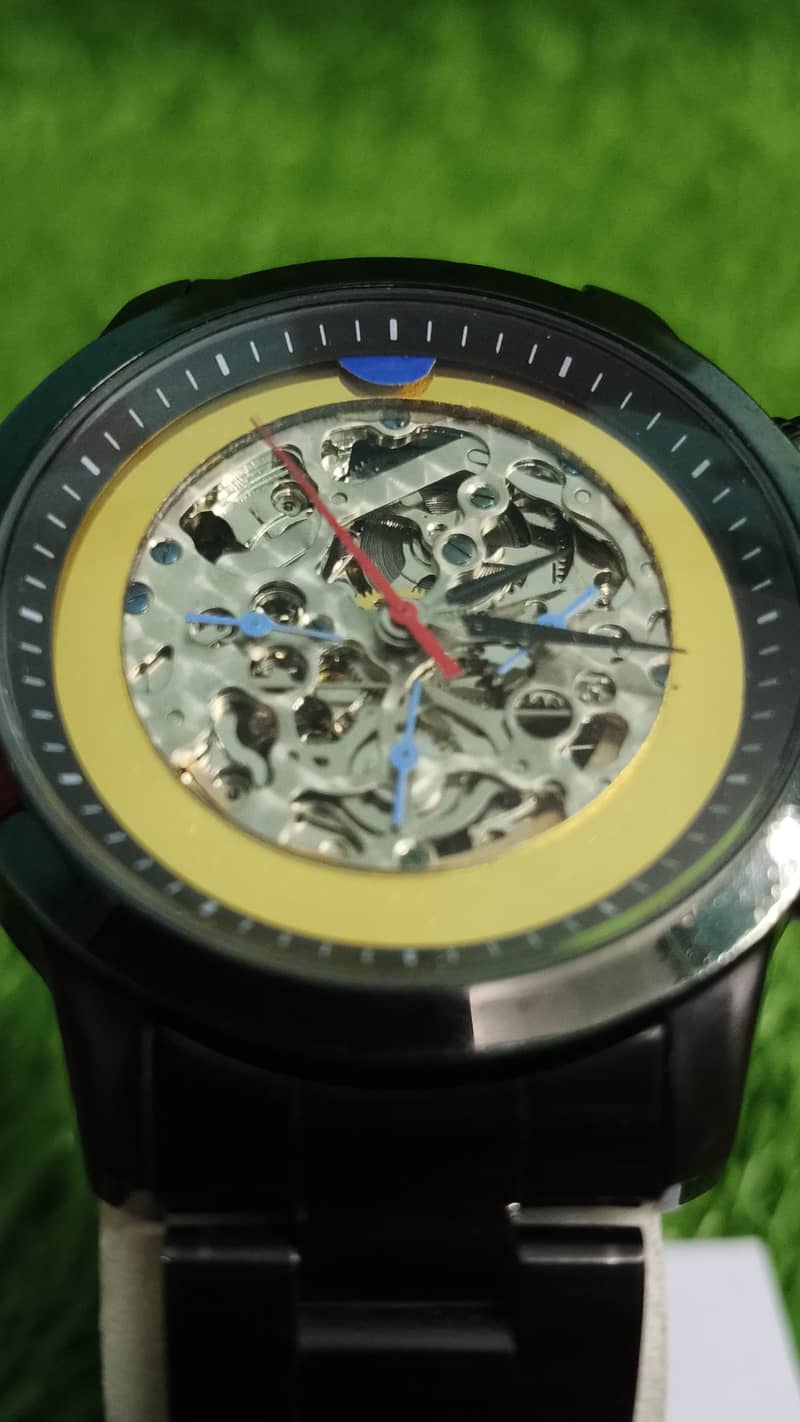 Skeleton Automatic 16
