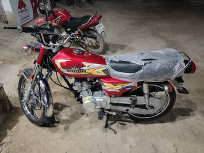 Unique 125 2026 model _ just 100 KM Driven / Brand new