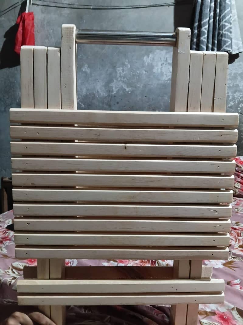 folding table 0