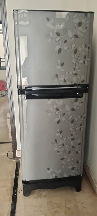 Orient refrigerator (Snow series) medium