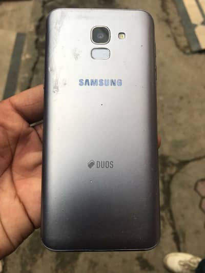 Samsung Mobile J6