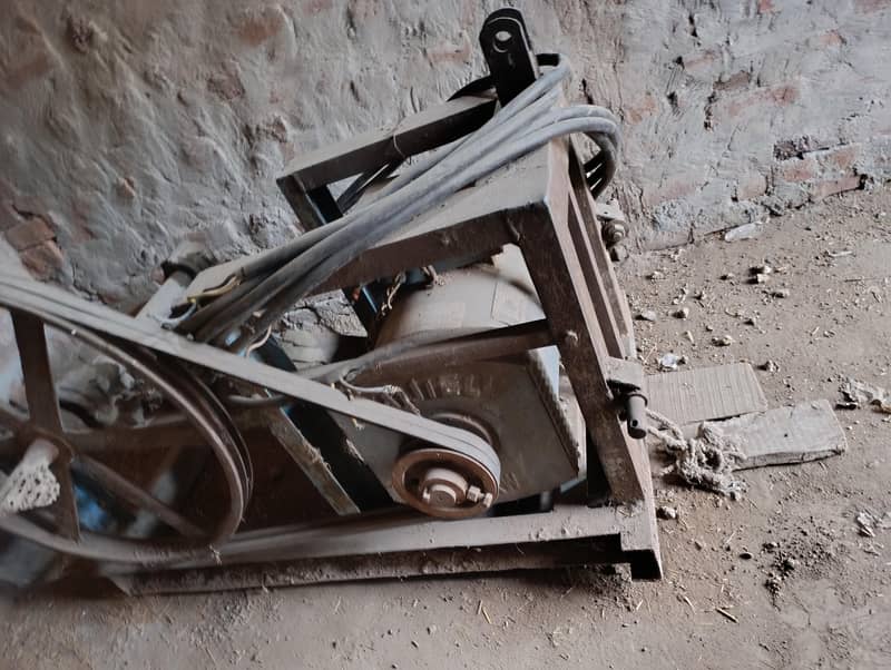 belt driven generator 1