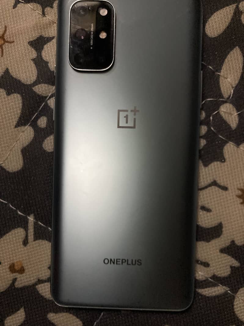 One Plus 8T 4