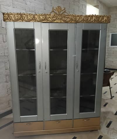 crockery cabinet