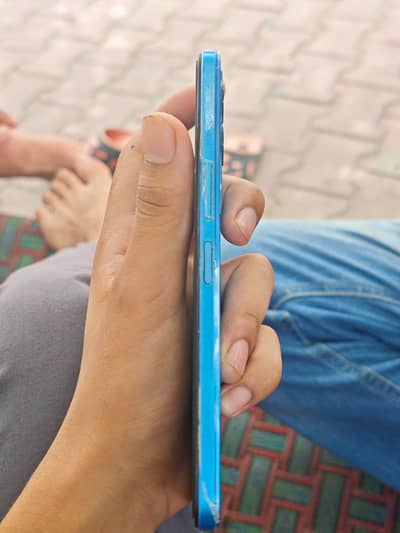 Infinix Note 12