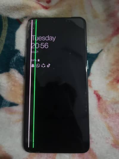 One Plus 8T 8+5 GB  128 Gb urgent for sale