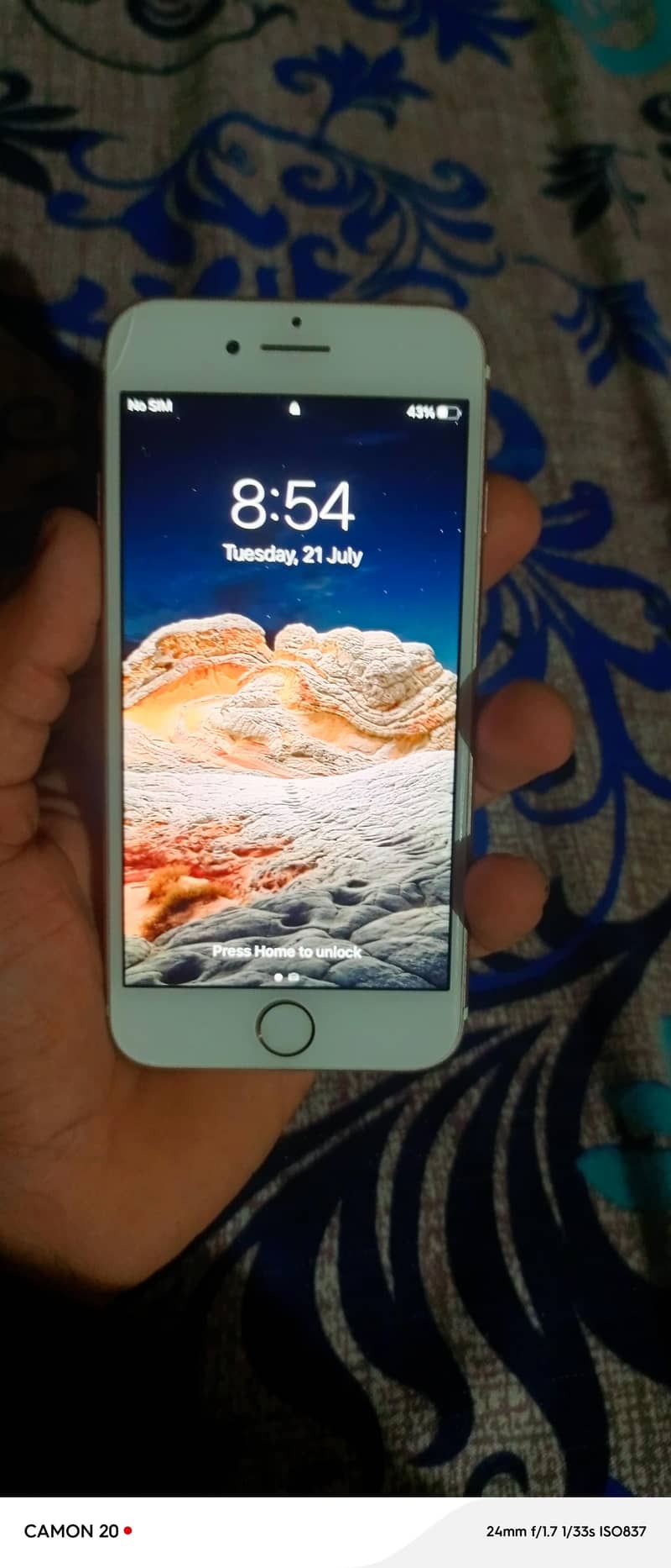 Apple iPhone 7 4