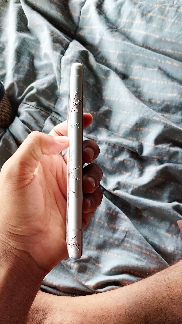 Google Pixel 7a 3
